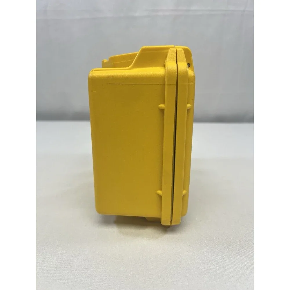 Pelican 1120 Case w/ Half Foam (Yellow)